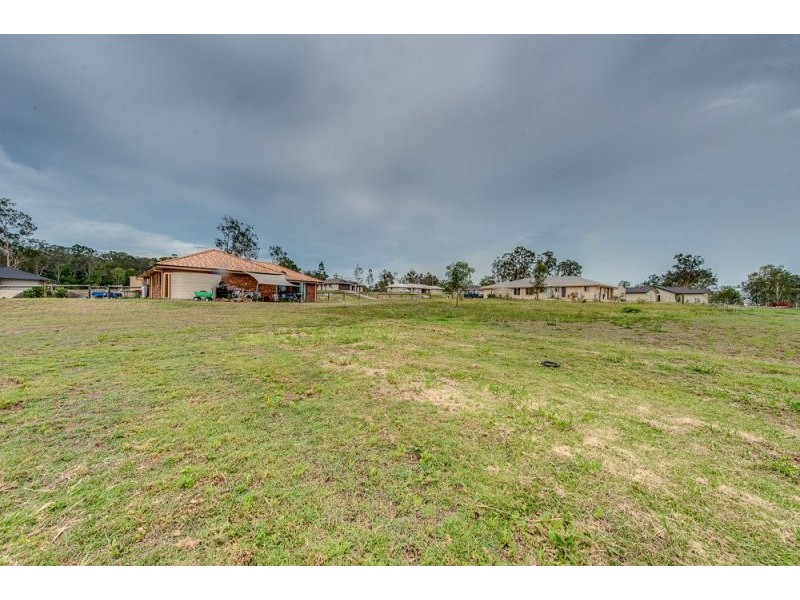 5 Mountain View Drive, Adare QLD 4343