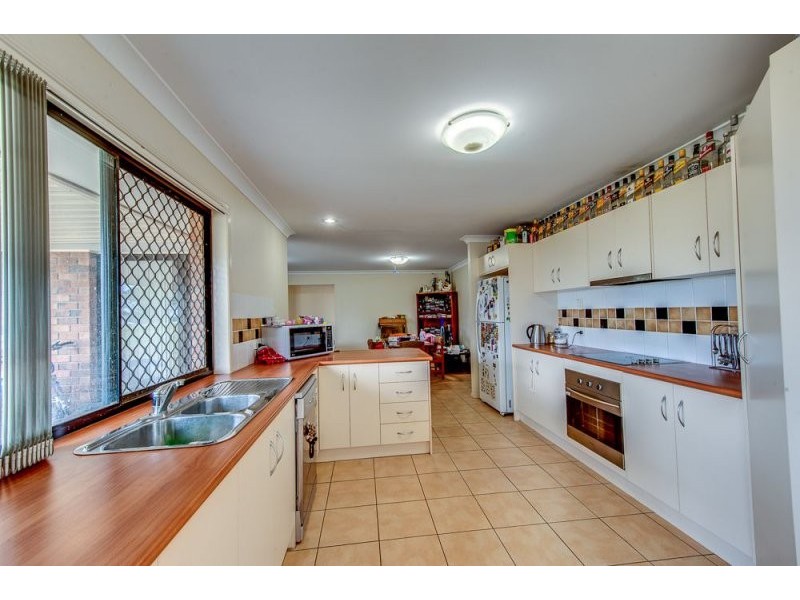 5 Mountain View Drive, Adare QLD 4343