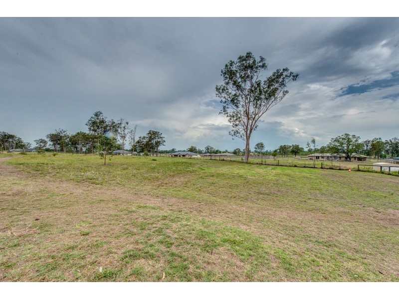 5 Mountain View Drive, Adare QLD 4343