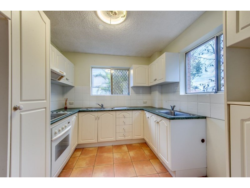 2/63 Northcote Street, East Brisbane QLD 4169