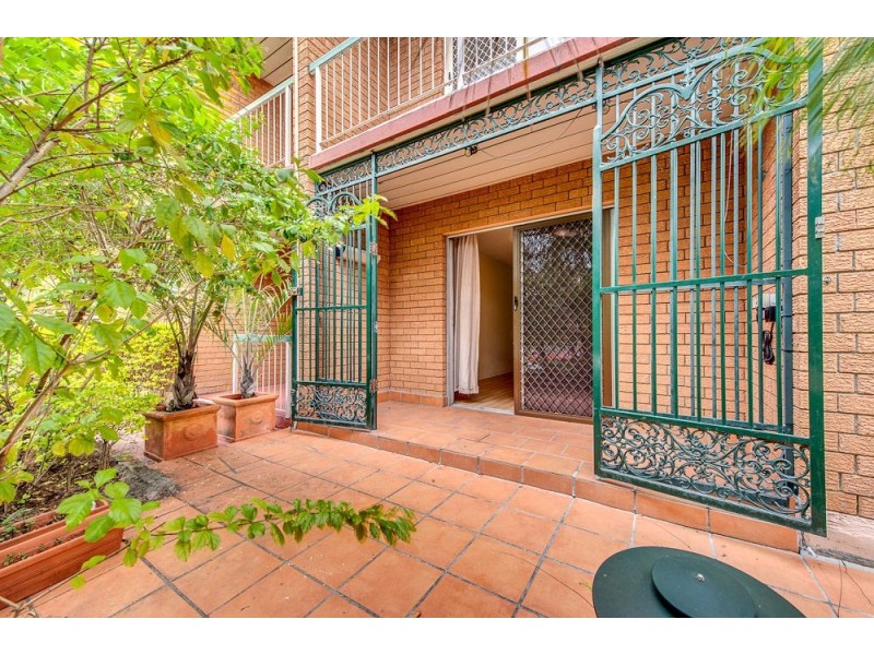 2/63 Northcote Street, East Brisbane QLD 4169
