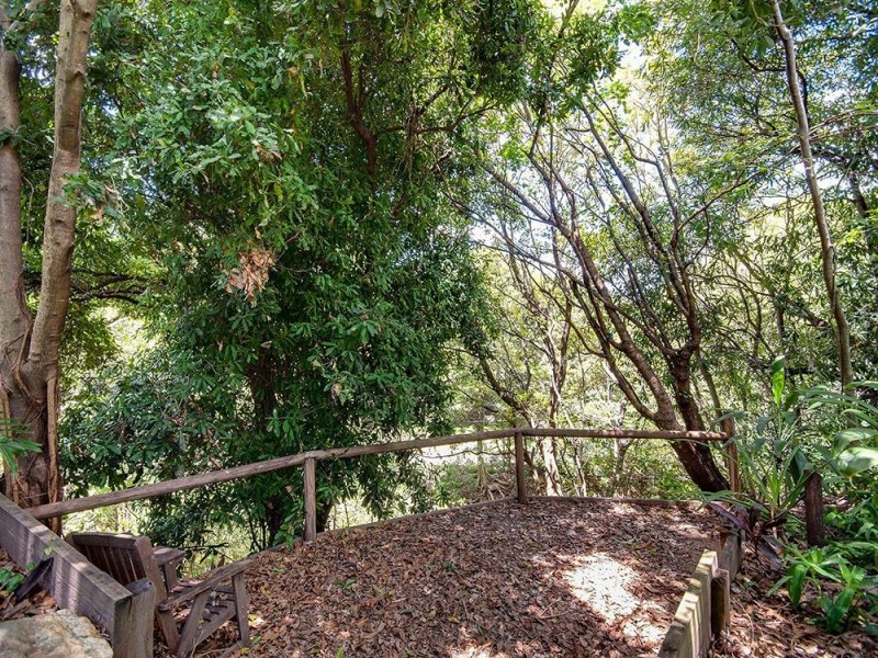 164 Waterworks Rd, Ashgrove QLD 4060