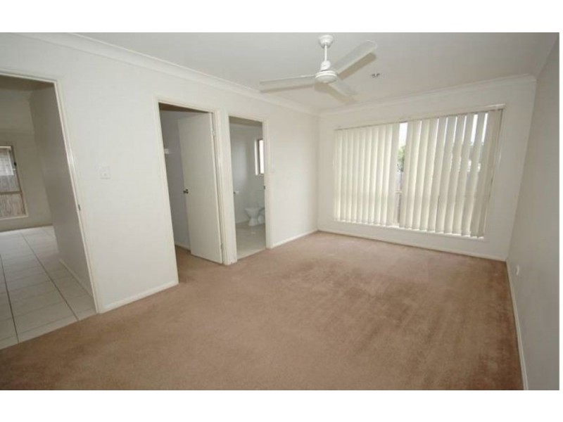 92 Collins Street, Collingwood Park QLD 4301