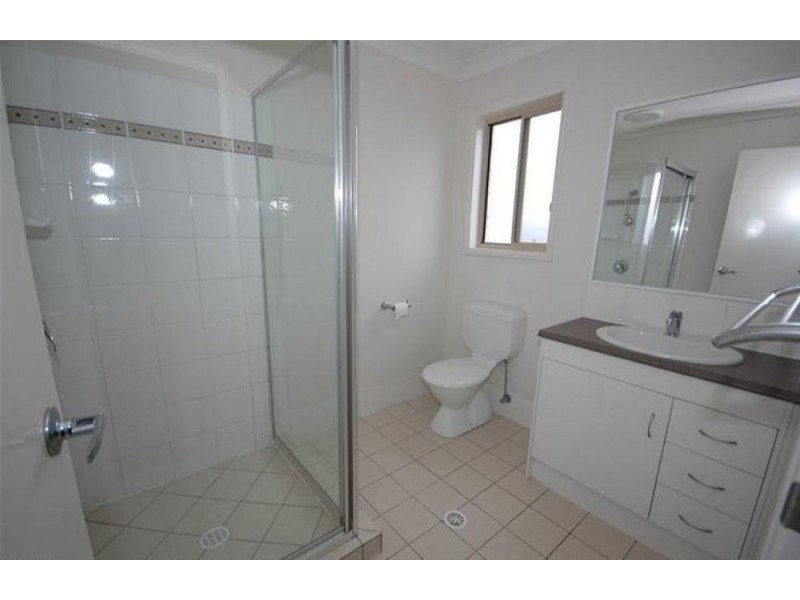 92 Collins Street, Collingwood Park QLD 4301