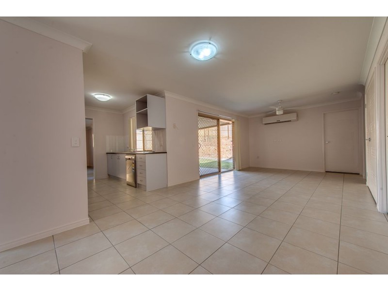 112 Girraween Drive, Springfield Lakes QLD 4300