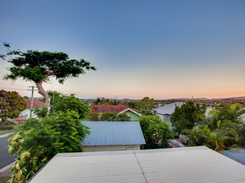 34 Thornton Parade, Wavell Heights QLD 4012