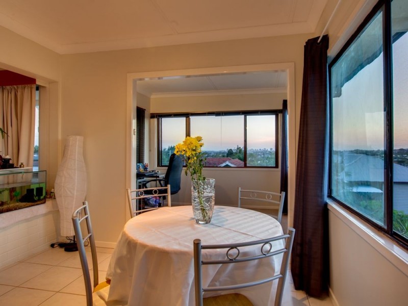 34 Thornton Parade, Wavell Heights QLD 4012