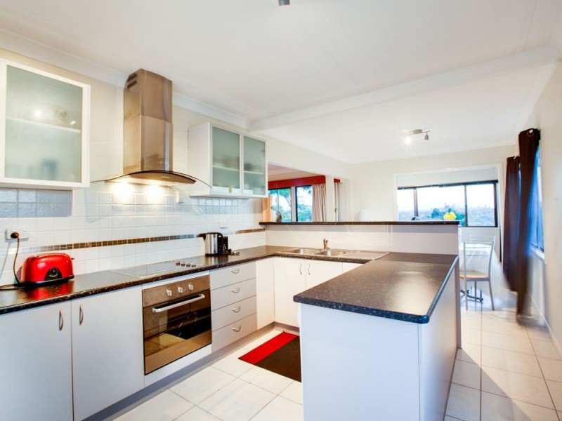 34 Thornton Parade, Wavell Heights QLD 4012