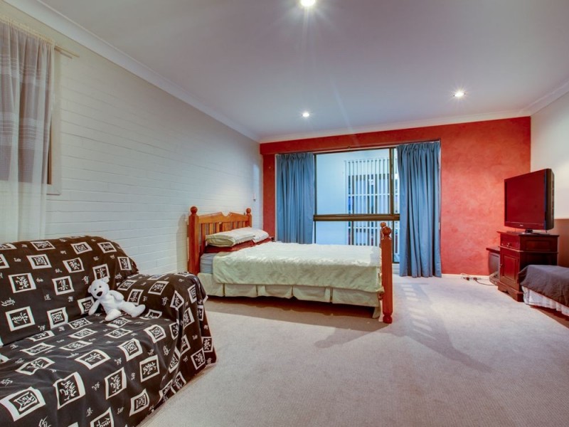 34 Thornton Parade, Wavell Heights QLD 4012