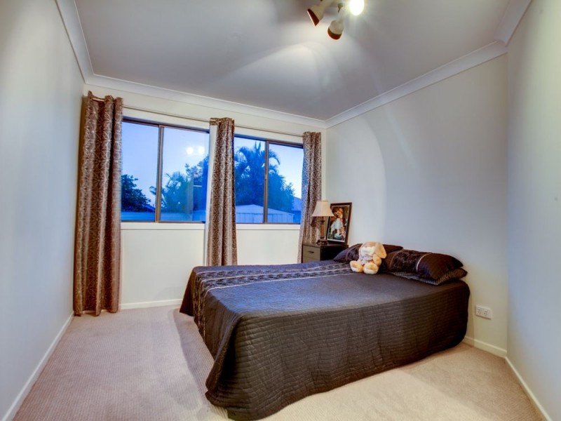 34 Thornton Parade, Wavell Heights QLD 4012