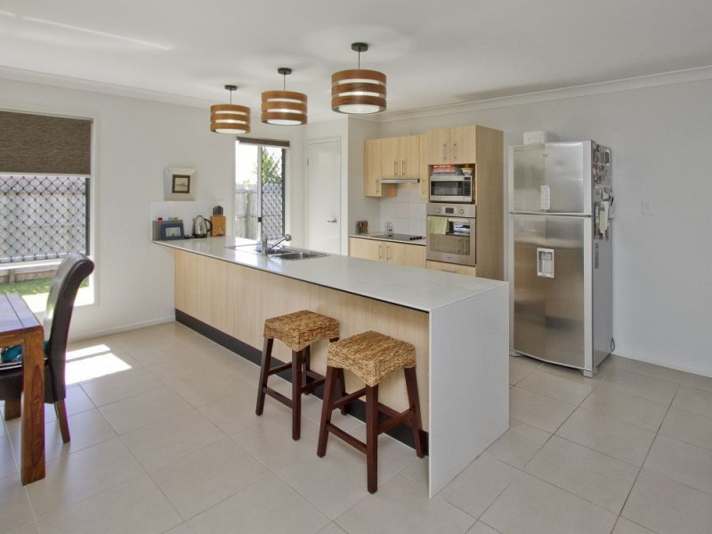 7 Crawford Street, Caboolture QLD 4510