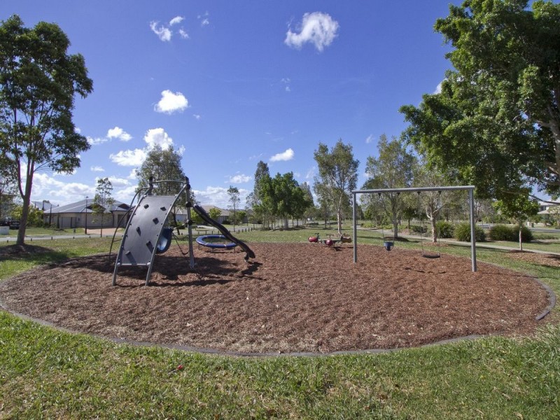 7 Crawford Street, Caboolture QLD 4510