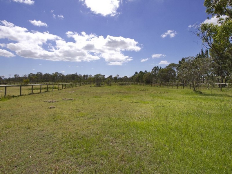 98-100 Farry Road, Burpengary QLD 4505