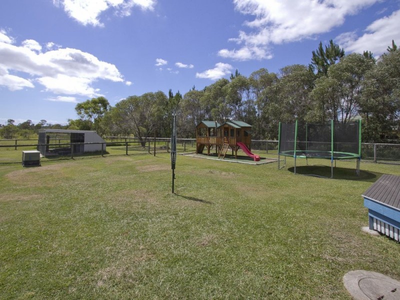 98-100 Farry Road, Burpengary QLD 4505