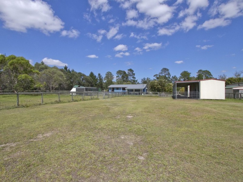 98-100 Farry Road, Burpengary QLD 4505