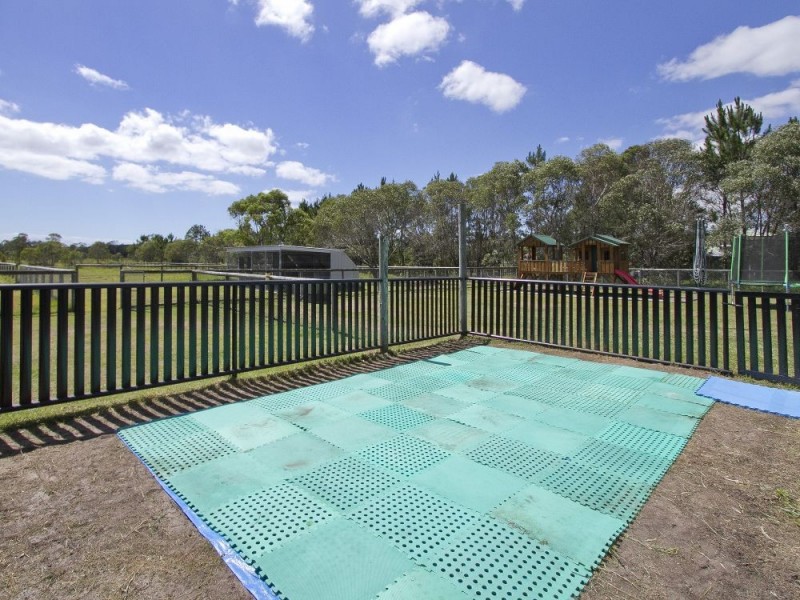 98-100 Farry Road, Burpengary QLD 4505