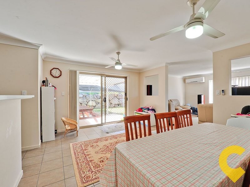 32 Aberdeen Crescent, Kuraby QLD 4112