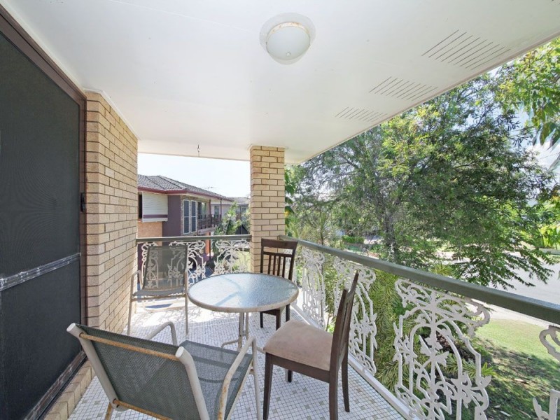 12 Axholme Street, Brighton QLD 4017