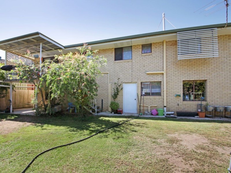 12 Axholme Street, Brighton QLD 4017