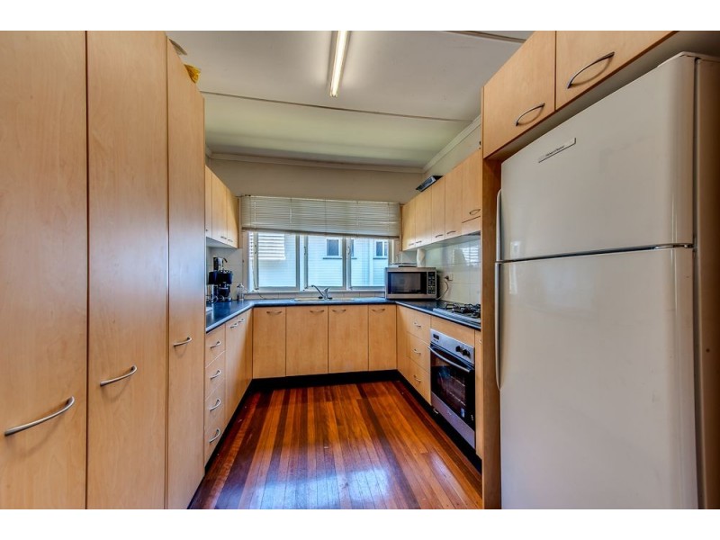 49 Basnett Street, Chermside West QLD 4032