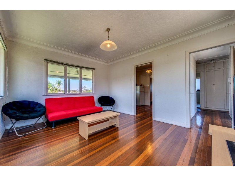 49 Basnett Street, Chermside West QLD 4032