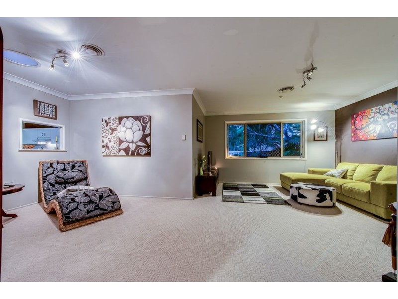 5 Nariah Court, Karana Downs QLD 4306