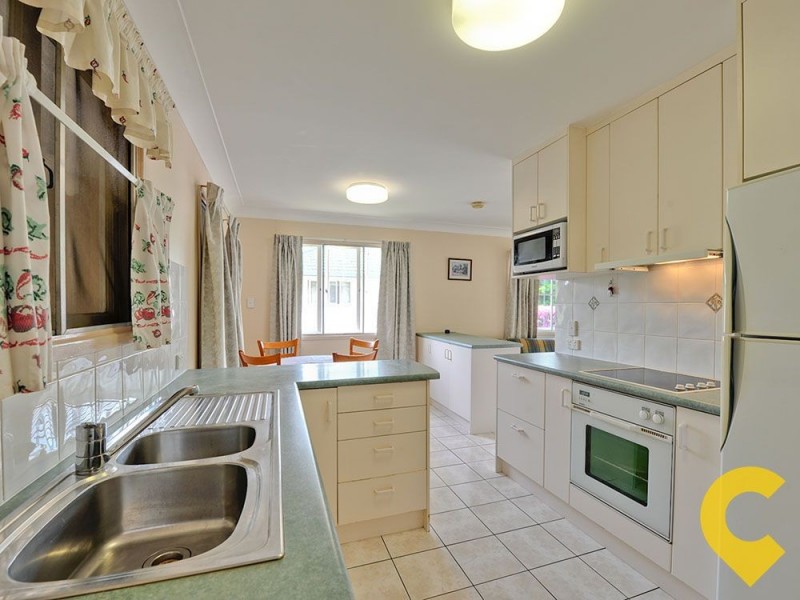 98 Adelaide Street, Carina QLD 4152