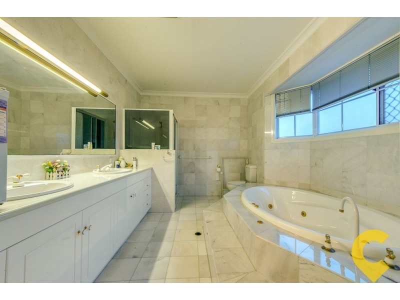 43 The Avenue, Sunnybank Hills QLD 4109