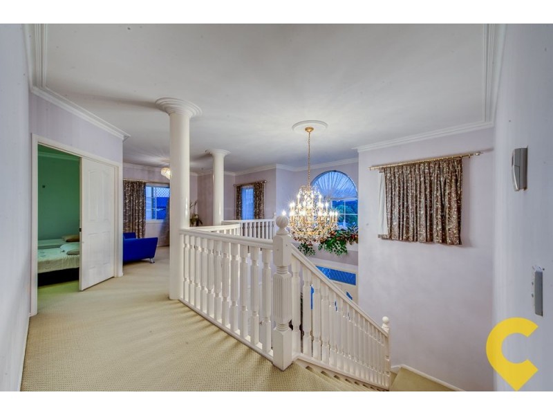 43 The Avenue, Sunnybank Hills QLD 4109