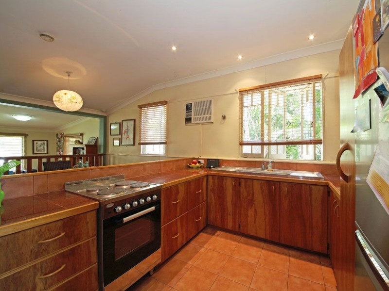 25 Ibis Avenue, Deagon QLD 4017