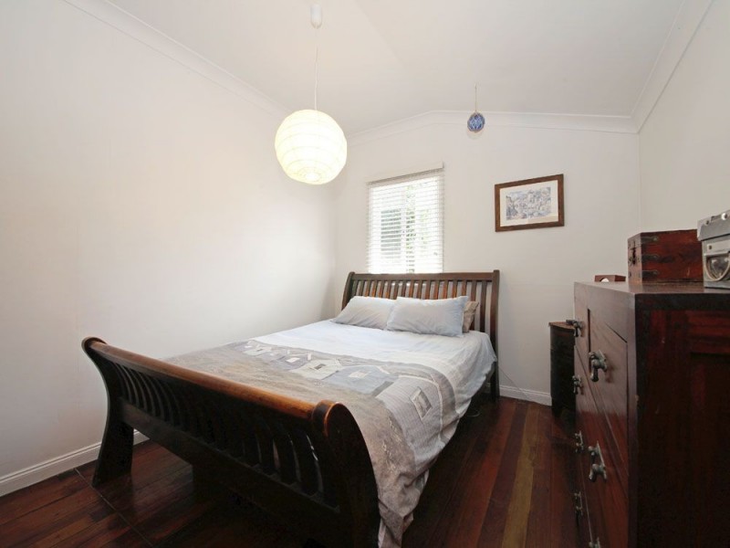 25 Ibis Avenue, Deagon QLD 4017