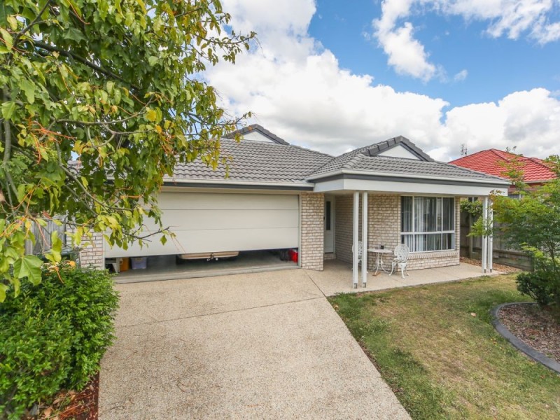 2 Nicola Way, Upper Coomera QLD 4209