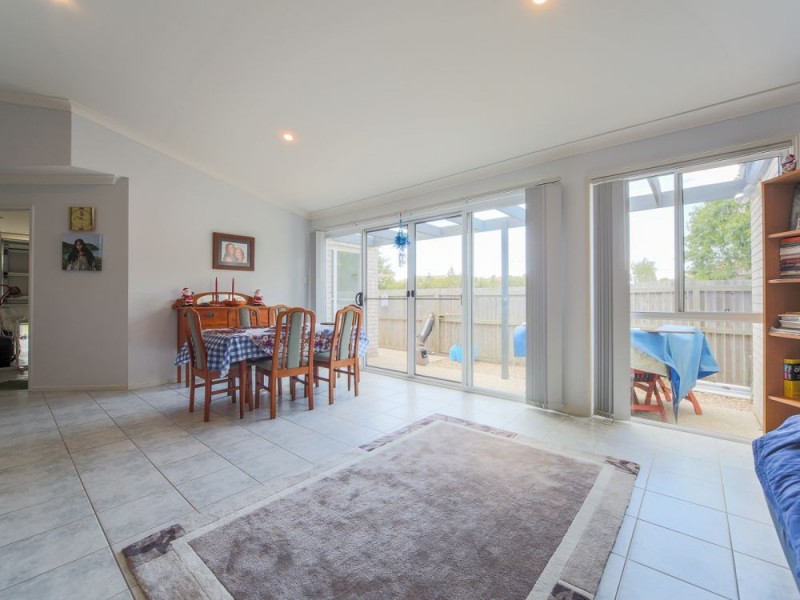 2 Nicola Way, Upper Coomera QLD 4209