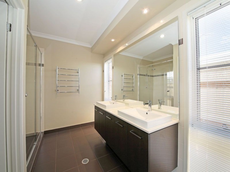 1186 Jinabara Close, Narangba QLD 4504