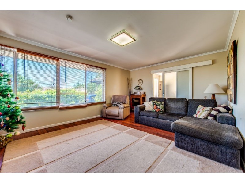 29 Dandenong Road, Jamboree Heights QLD 4074