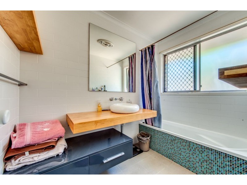 29 Dandenong Road, Jamboree Heights QLD 4074