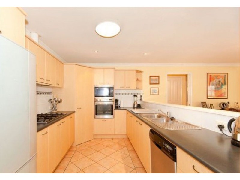 19 Woonara Drive, Petrie QLD 4502