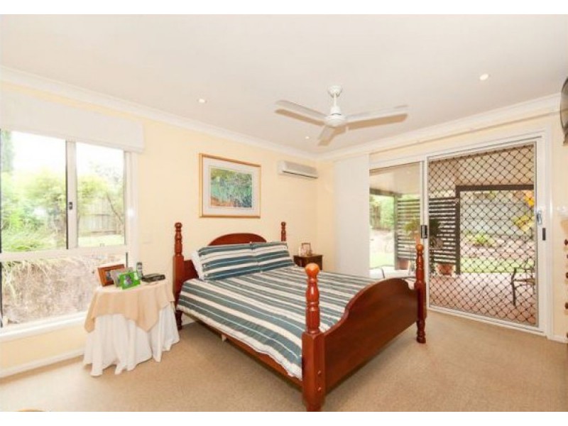 19 Woonara Drive, Petrie QLD 4502