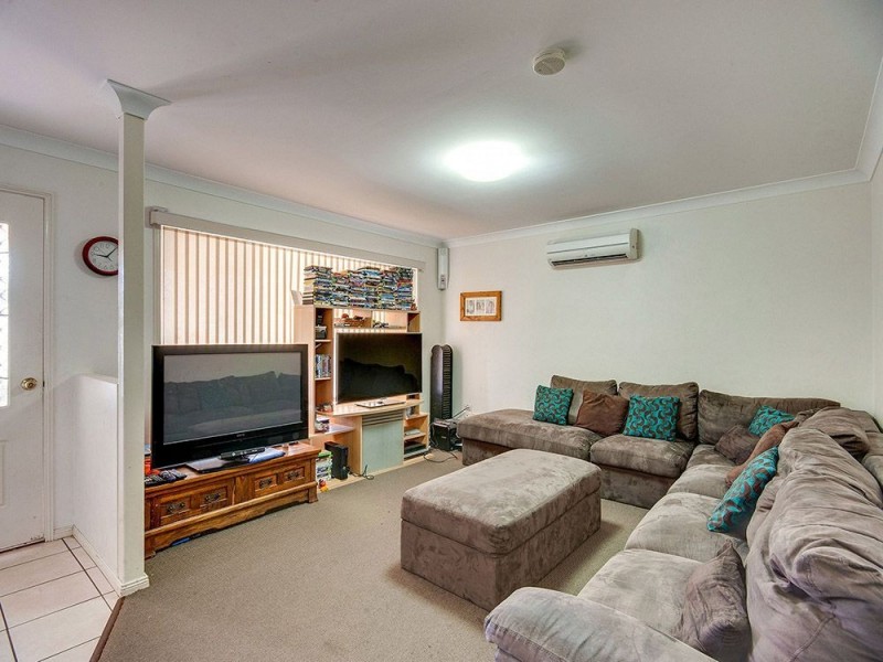 7 Arlington Drive, Arana Hills QLD 4054