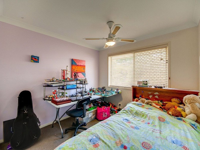 7 Arlington Drive, Arana Hills QLD 4054