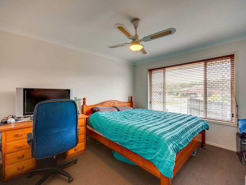 7 Arlington Drive, Arana Hills QLD 4054