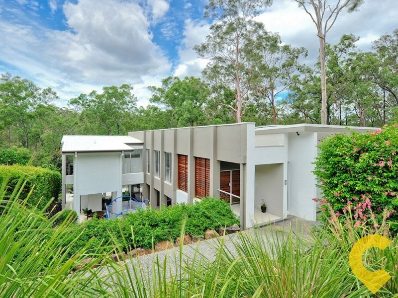 12 Scenery Court, Brookwater QLD 4300