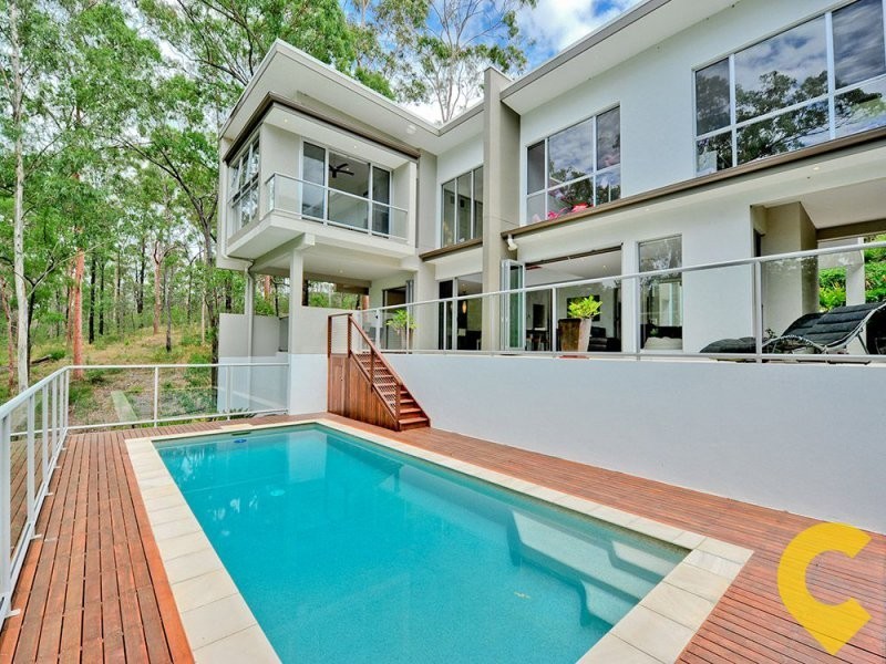 12 Scenery Court, Brookwater QLD 4300