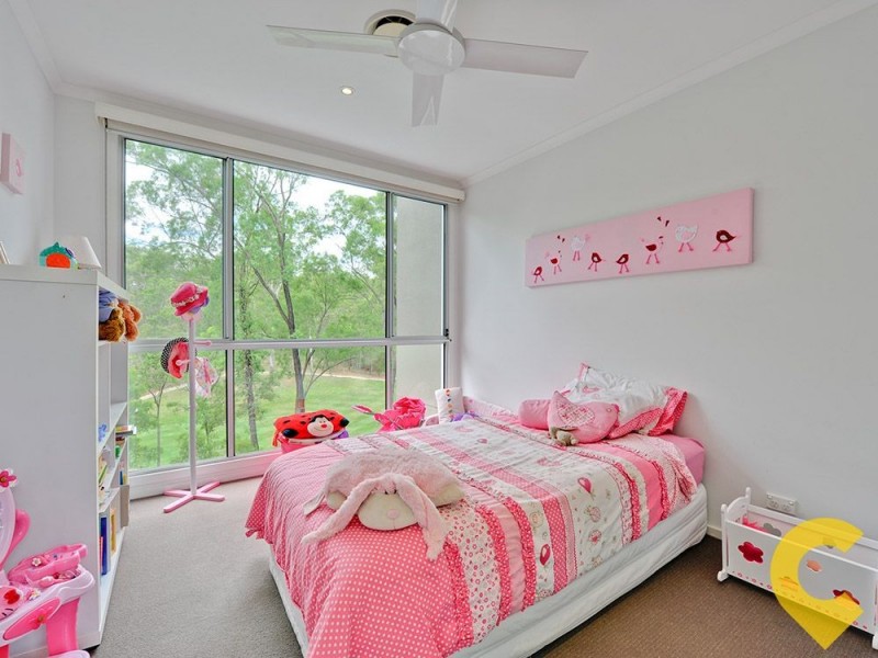 12 Scenery Court, Brookwater QLD 4300