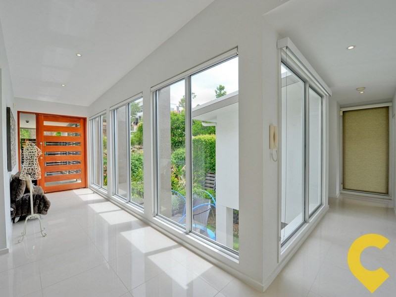 12 Scenery Court, Brookwater QLD 4300