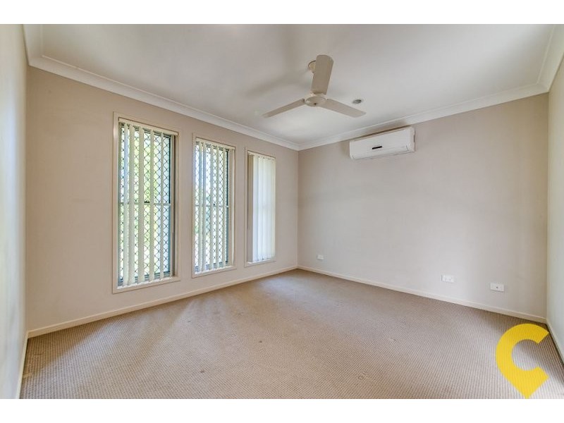72 Harold Reinhardt Dr, Redbank Plains QLD 4301