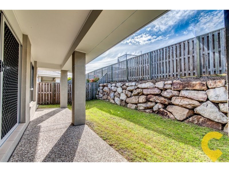 72 Harold Reinhardt Dr, Redbank Plains QLD 4301