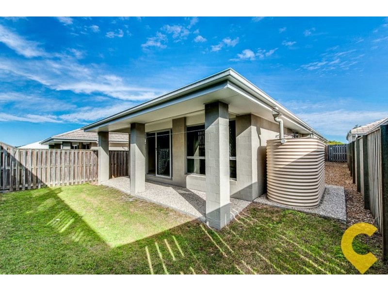 72 Harold Reinhardt Dr, Redbank Plains QLD 4301
