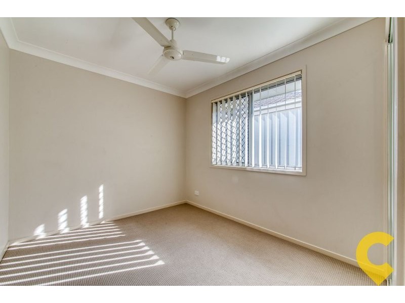 72 Harold Reinhardt Dr, Redbank Plains QLD 4301