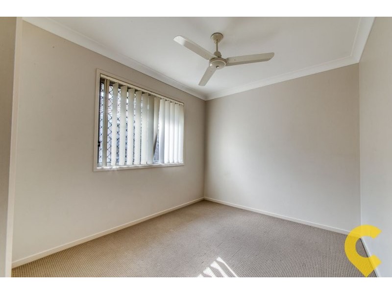 72 Harold Reinhardt Dr, Redbank Plains QLD 4301